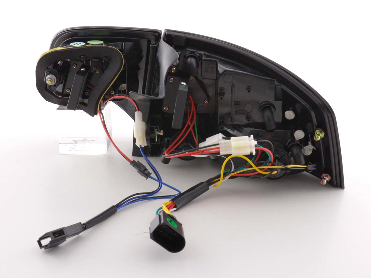 LED Rückleuchten Set Audi A4 Limousine Typ 8E 04-07 schwarz LED Rückleuchten Set Audi A4 Limousine Typ 8E 04-07 schwarz
